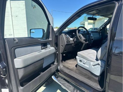 Used 2014 Ford F150 XLT w/ Equipment Group 302A Luxury AWD/4WD image 13