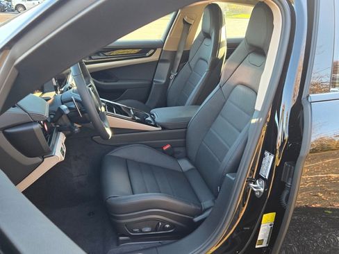 New 2026 Porsche Panamera image 5