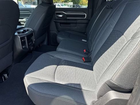 New 2026 RAM 2500 Big Horn AWD/4WD image 21