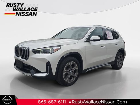 Used 2025 BMW X1 xDrive28i AWD/4WD image 1