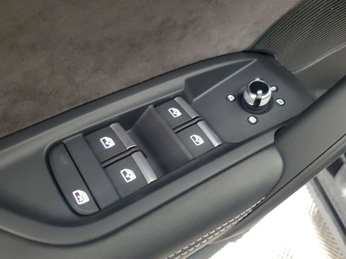 Used 2018 Audi SQ5 Prestige w/ Prestige Package AWD/4WD image 20