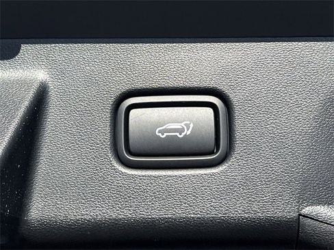 Certified 2025 Hyundai Tucson Limited image 36