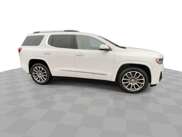 Used 2023 GMC Acadia Denali FWD image 3