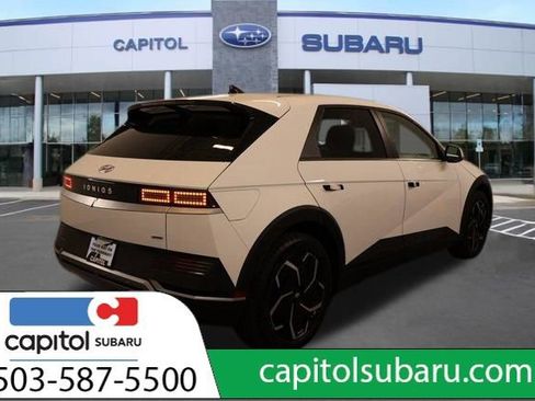 Used 2024 Hyundai Ioniq 5 SEL AWD/4WD image 3