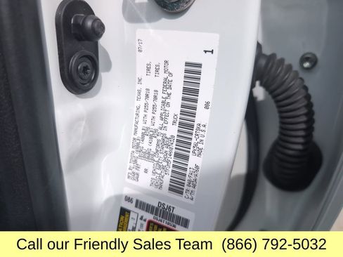 Used 2017 Toyota Tundra SR AWD/4WD image 29