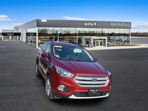 Used 2018 Ford Escape SEL AWD/4WD image 9