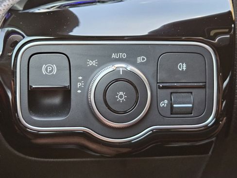 Certified 2023 Mercedes-Benz CLA 250 4MATIC image 19