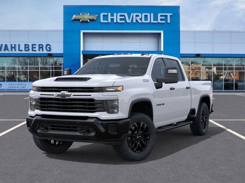 New 2026 Chevrolet Silverado 2500 Custom w/ Custom Value Package image 6