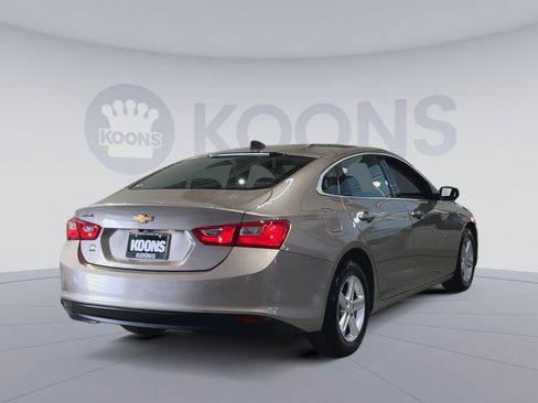 Used 2022 Chevrolet Malibu LS w/ LPO, Floor Liner Package FWD image 11