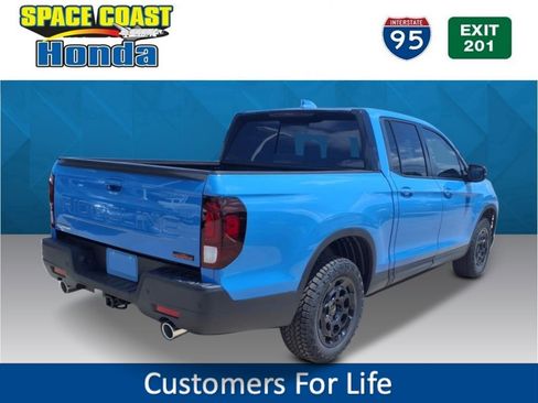 New 2025 Honda Ridgeline TrailSport+ image 2