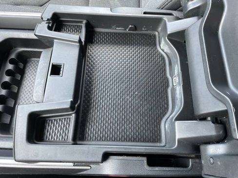 Used 2019 RAM 1500 Big Horn AWD/4WD image 37
