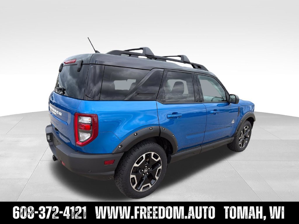 Used 2022 Ford Bronco Sport Outer Banks w/ Tech Package AWD/4WD image 8