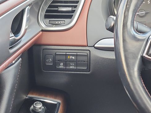 Used 2018 MAZDA CX-9 Signature image 13