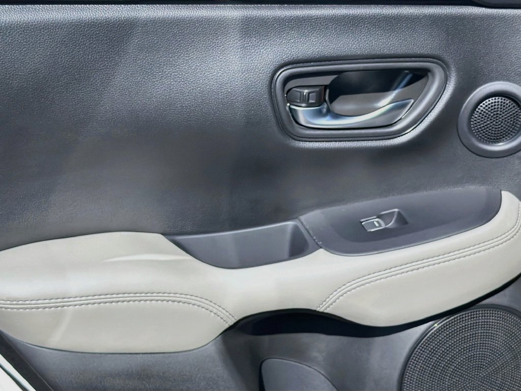 New 2027 Honda HR-V EX-L image 18