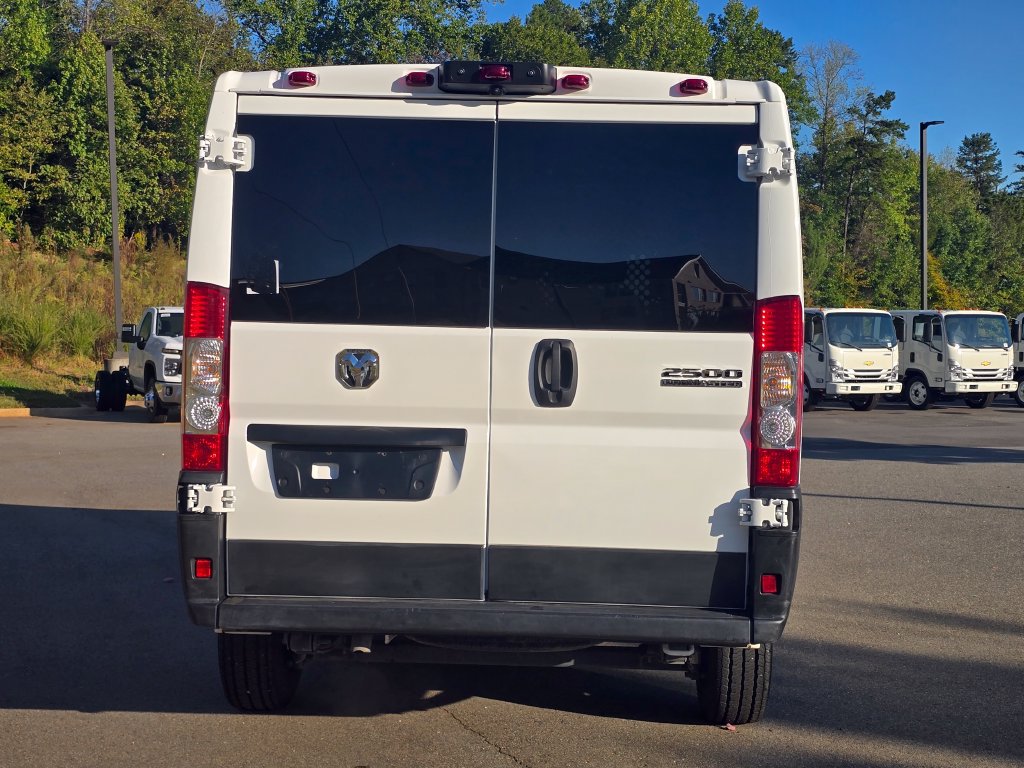 Used 2025 RAM ProMaster 2500 w/ U-Haul Equipment Group FWD image 3