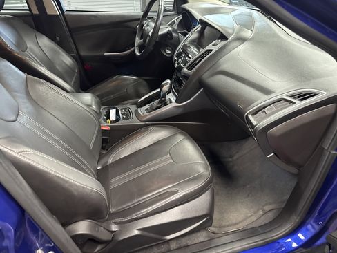 Used 2014 Ford Focus Titanium image 10