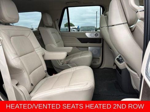 Used 2021 Lincoln Navigator Reserve w/ Luxury Package AWD/4WD image 14