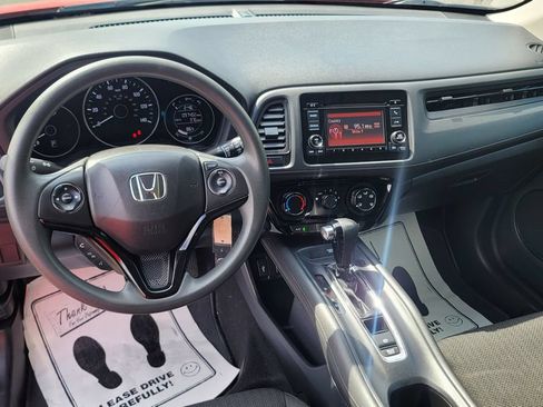 Used 2018 Honda HR-V LX image 24