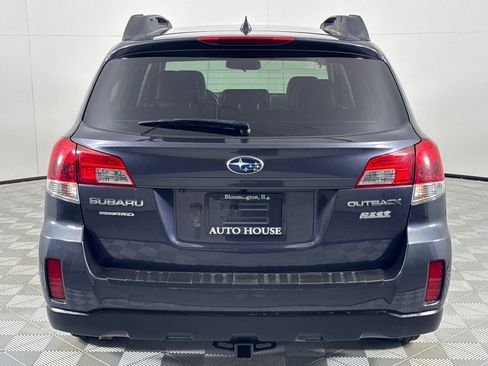 Used 2013 Subaru Outback 2.5i Limited w/ Moonroof Pkg image 6