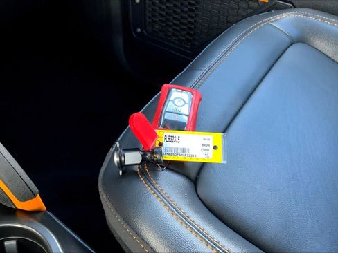 Certified 2023 Ford Bronco Badlands image 26