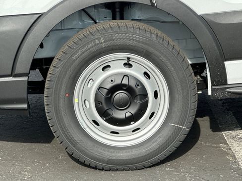 New 2026 Ford Transit 250 Base image 25