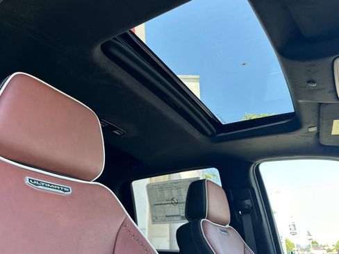New 2026 GMC Sierra 2500 Denali Ultimate w/ Max Trailering Package AWD/4WD image 17