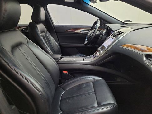 Used 2020 Lincoln MKZ Reserve w/ Elements Package FWD image 21
