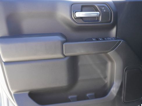 Used 2019 Chevrolet Silverado 1500 Custom Trail Boss w/ Custom Convenience Package image 29