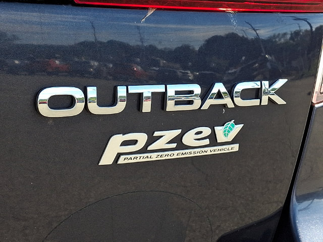 Used 2011 Subaru Outback 2.5i Premium AWD/4WD image 30