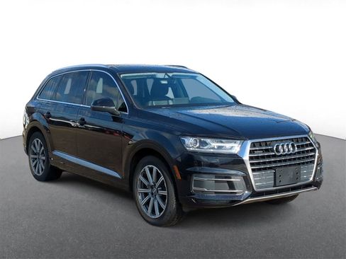 Used 2018 Audi Q7 3.0T Premium image 2
