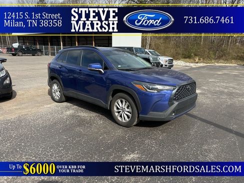 Used 2023 Toyota Corolla Cross LE w/ Moonroof Package image 1