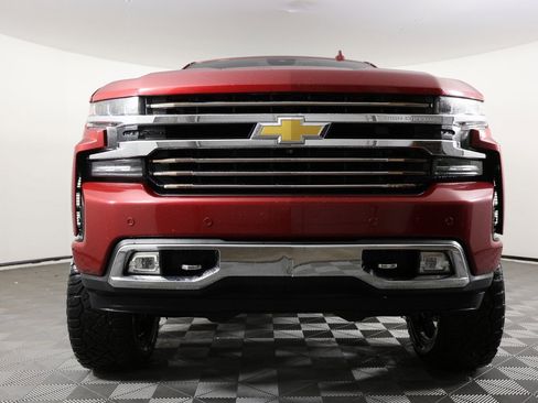 Used 2020 Chevrolet Silverado 1500 High Country w/ Technology Package image 2