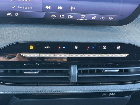 New 2026 Buick Enclave Sport Touring w/ Power Package FWD image 20