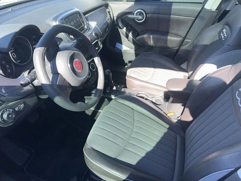 Used 2017 FIAT 500X Lounge w/ Lounge Premium Package (FWD) image 2