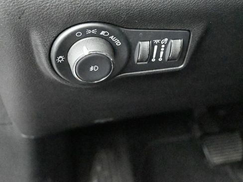 Used 2024 Jeep Compass Latitude w/ Altitude Special Edition image 26