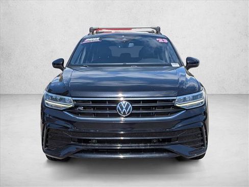 Used 2023 Volkswagen Tiguan SE R-Line FWD image 2