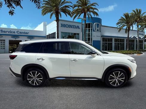 Used 2023 INFINITI QX60 Sensory AWD/4WD image 9