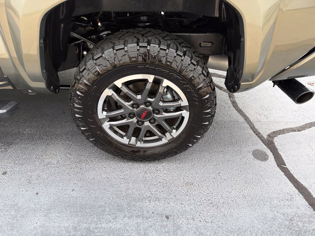 Used 2025 Toyota Tacoma TRD Sport RWD image 22