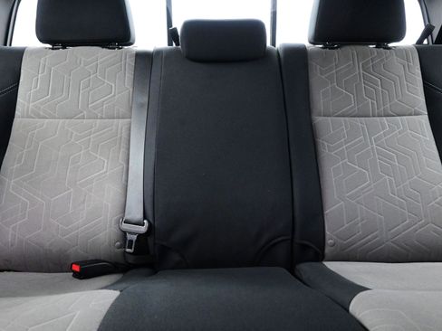 Used 2022 Toyota Tacoma TRD Sport image 16