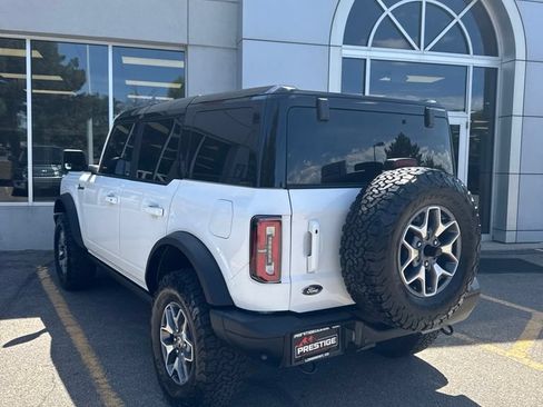 Used 2025 Ford Bronco Badlands AWD/4WD image 2