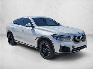 Used 2022 BMW X6 xDrive40i video 3
