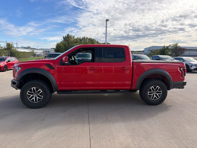 Used 2018 Ford F150 Raptor w/ Equipment Group 802A Luxury AWD/4WD image 2