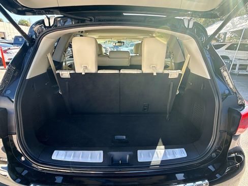 Used 2019 INFINITI QX60 Luxe w/ Essential Package image 27