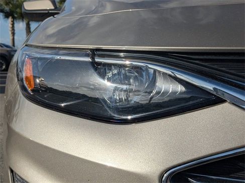 Certified 2024 Chevrolet Malibu LT image 11