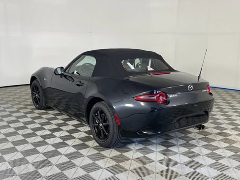 New 2026 MAZDA MX-5 Miata Sport w/ Appearance Package RWD image 11