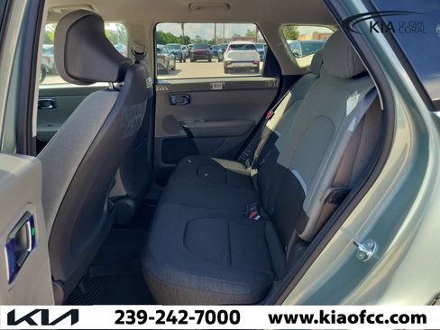 New 2027 Kia Seltos S FWD image 11