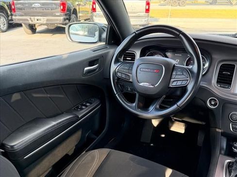 Used 2023 Dodge Charger SXT RWD image 10