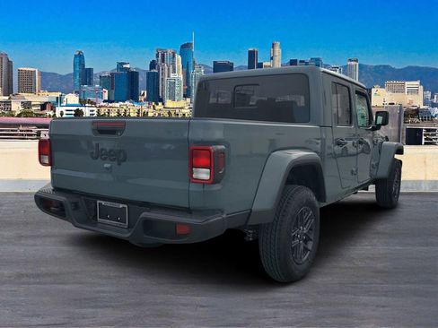 New 2026 Jeep Gladiator Sport image 4