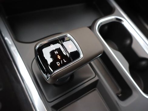 New 2026 Chevrolet Silverado 1500 LTZ w/ LTZ Premium Package AWD/4WD image 9