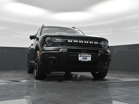 Used 2025 Ford Bronco Sport Outer Banks w/ Outer Banks Tech Package+ AWD/4WD image 29